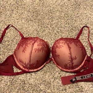 Victoria Secret Bombshell Bra Size 36D